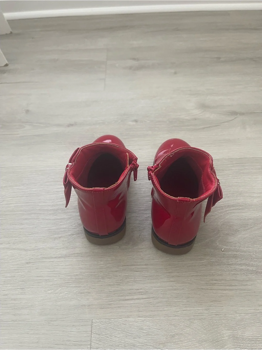 Gymboree glossy red